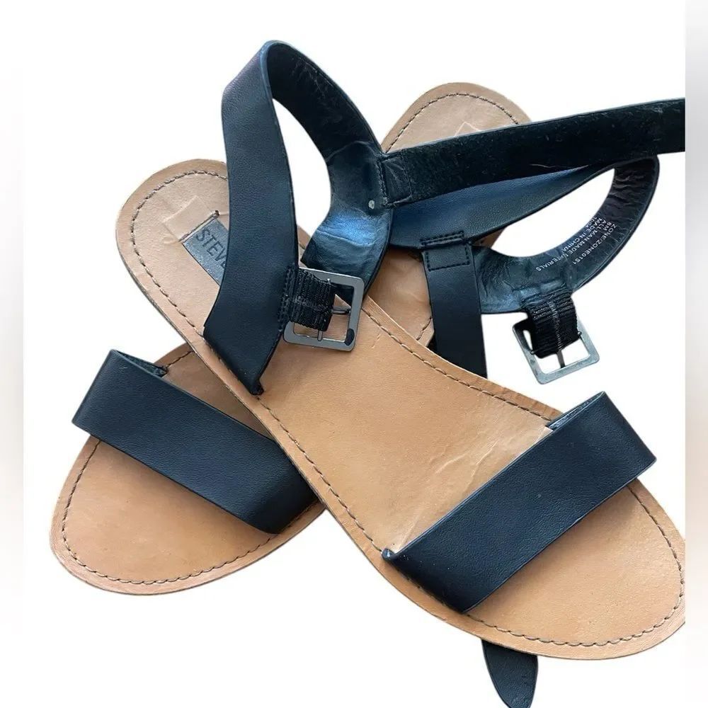 Steve Madden Sandals Black Strap Tan Sole Women’s 8M
